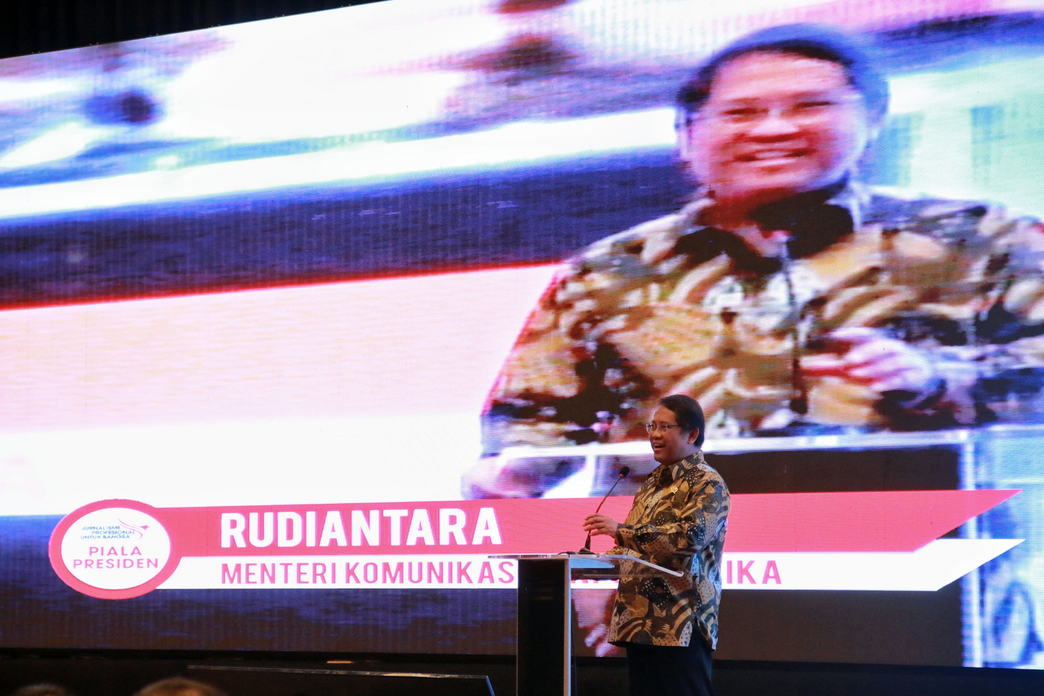 Mantan Menkominfo yang kini ditunjuk jadi Direktur Utama PT. PLN Rudiantara