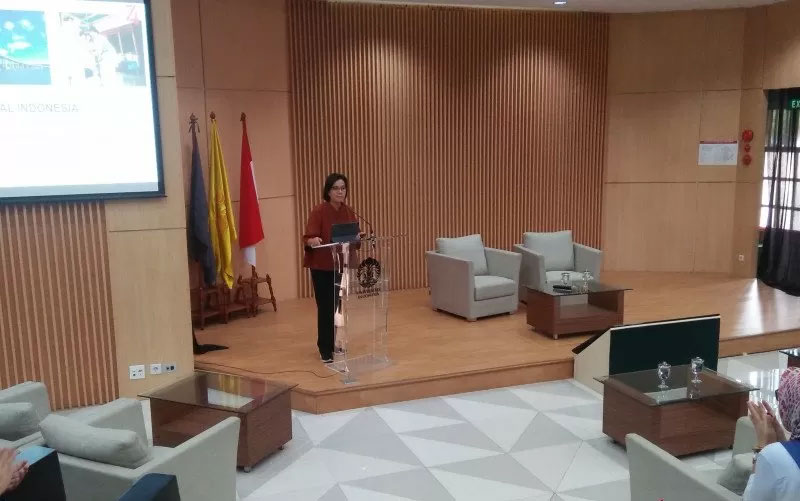 Menkeu Sri Mulyani Indrawati saat memberikan kuliah umum kepada mahasiswa di Fakultas Ekonomi Bisnis UI di Depok, Jawa Barat, Rabu (27/11/20