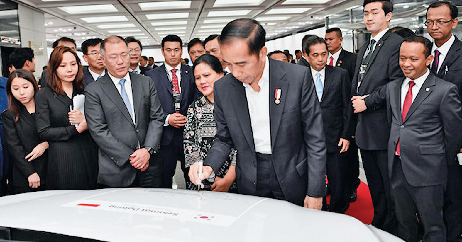 Acara penandatanganan MoU tentang pendirian pabrik baru Hyundai di Bekasi, Jawa Barat, berlangsung pada Selasa (26/11) di Korea Selatan.
