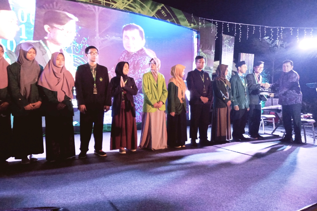 OSKI Tahun 2019 merupakan ajang adu pintar dalam hal sains dan karya inovatif di kalangan perguruan tinggi Islam se-Indonesia.