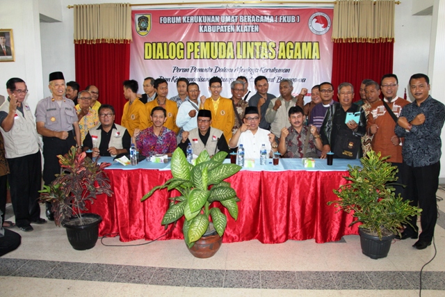 Para penggagas forum dialog kerukunan antarumat beragama di Klaten sepakat perempuan punya andil besar dalam kerukunan umat beragama. 