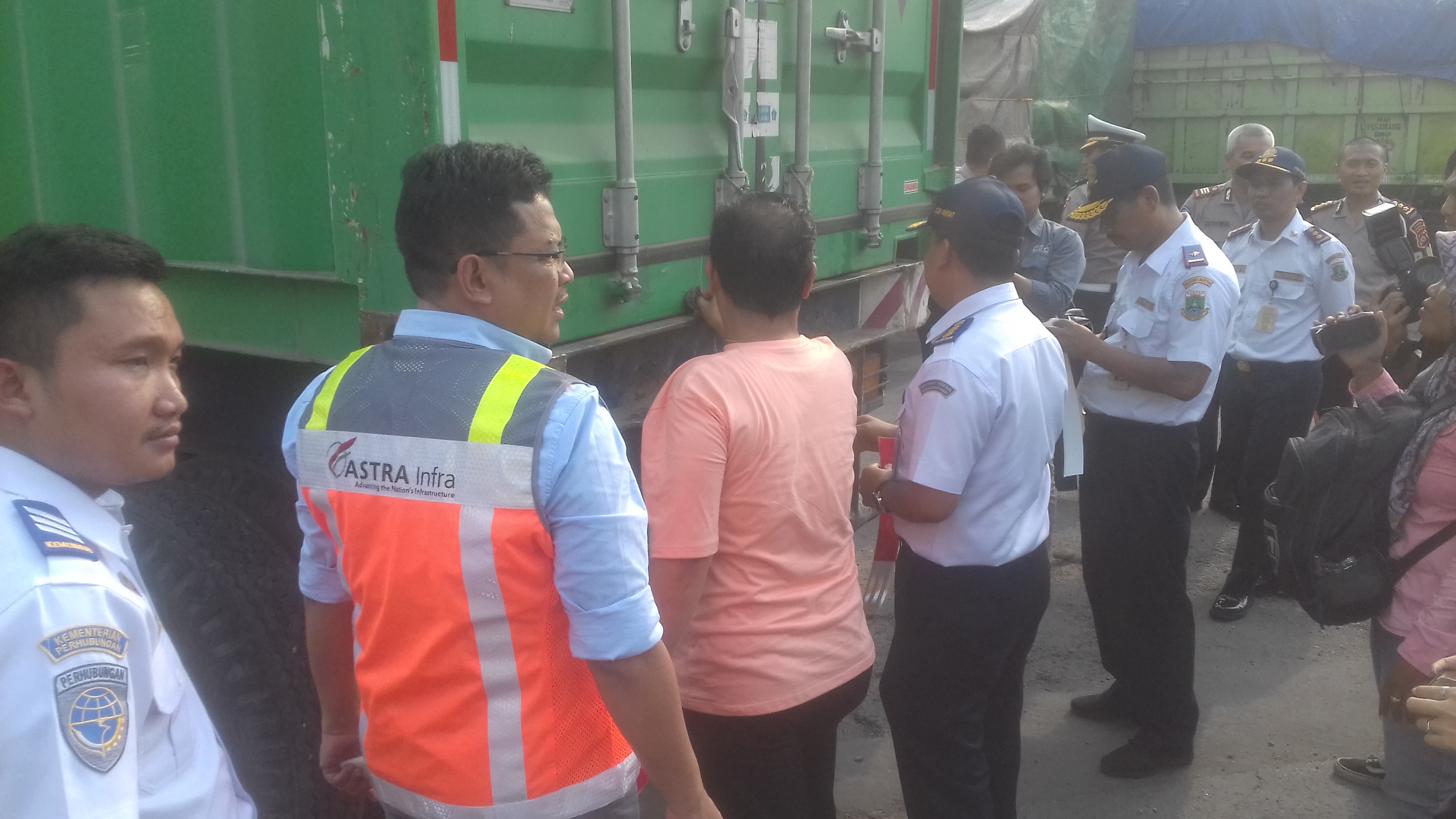 10 % Kecelakaan Tol Merak karena Muatan Berlebih