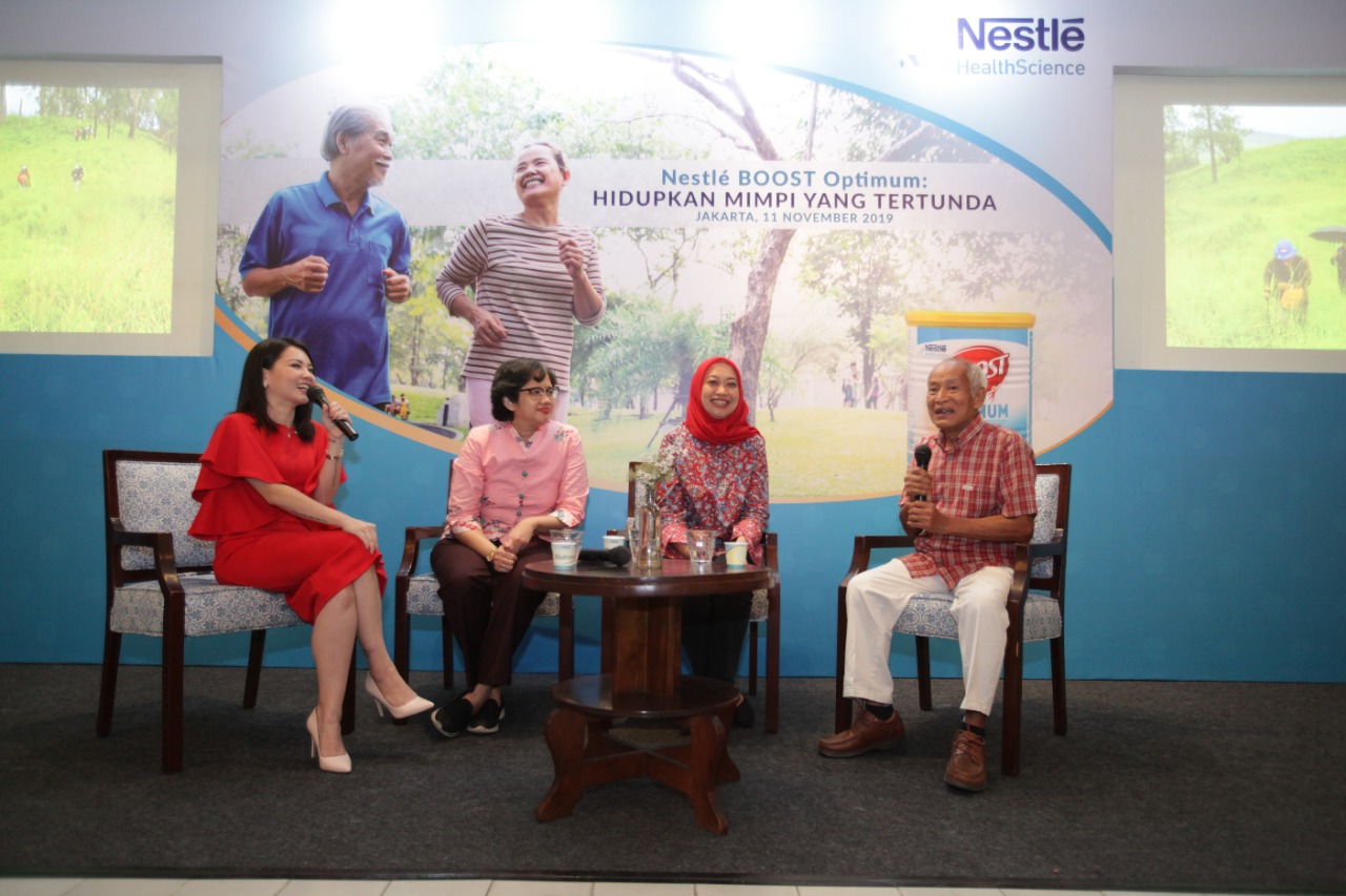 Diskusi kesehatan lansia yang bertema '‘Hidupkan Mimpi yang Tertunda’ di Jakarta, Senin (11/11). 