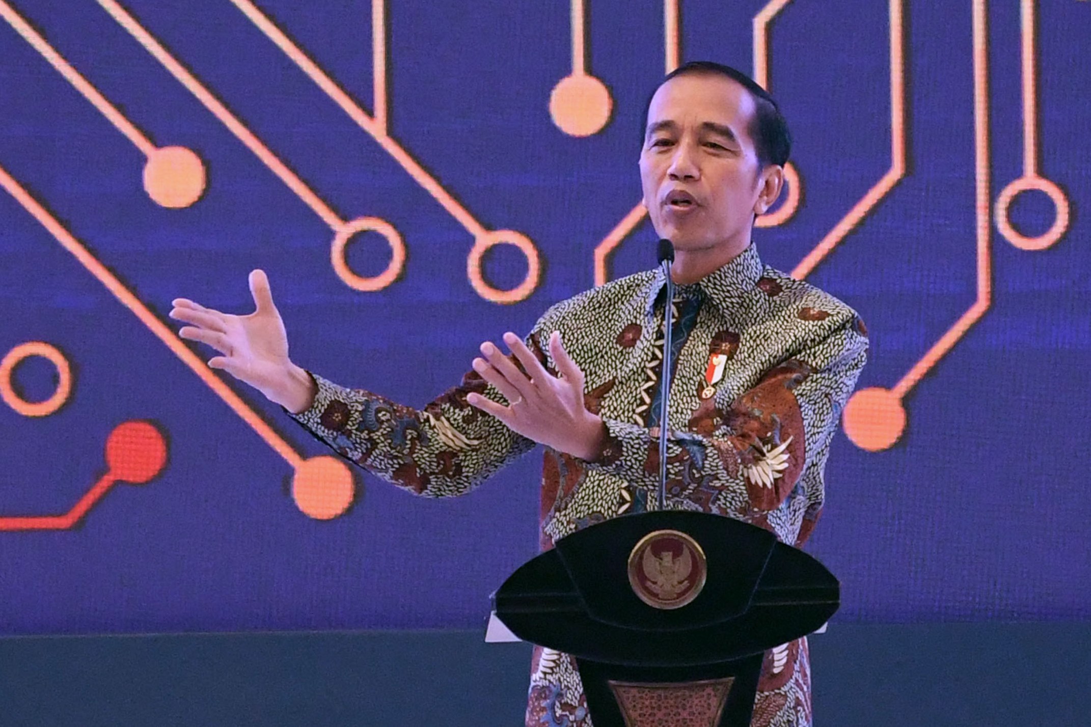 Presiden Minta Eselon III dan IV Diganti Robot