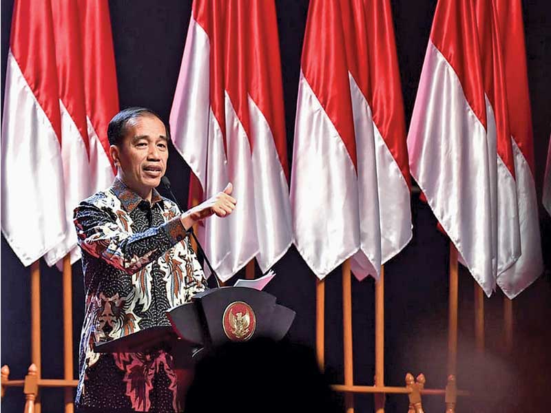 Presiden Joko Widodo menyampaikan pidato saat menghadiri Rakornas Indonesia Maju.