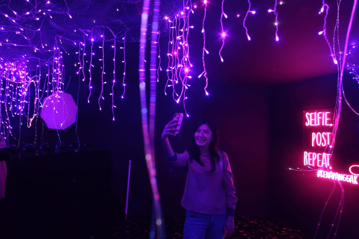 Instalasi yang ada di POZE x Mario