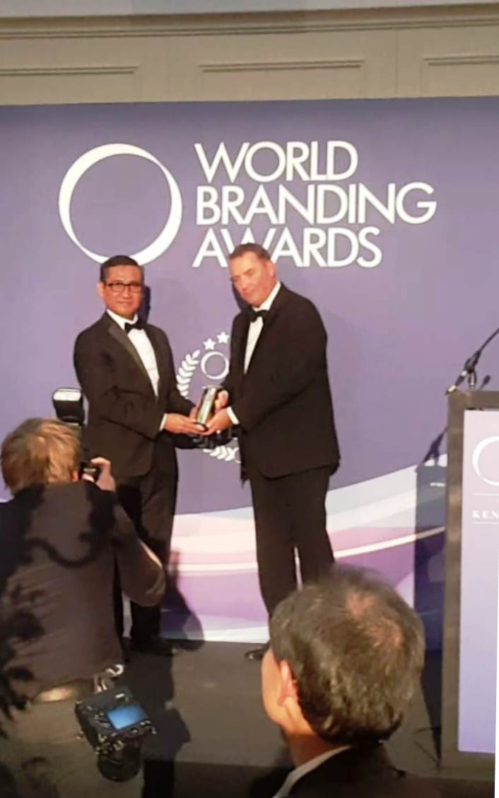 PLN Raih Penghargaaan Brand of The Year 2019-2020