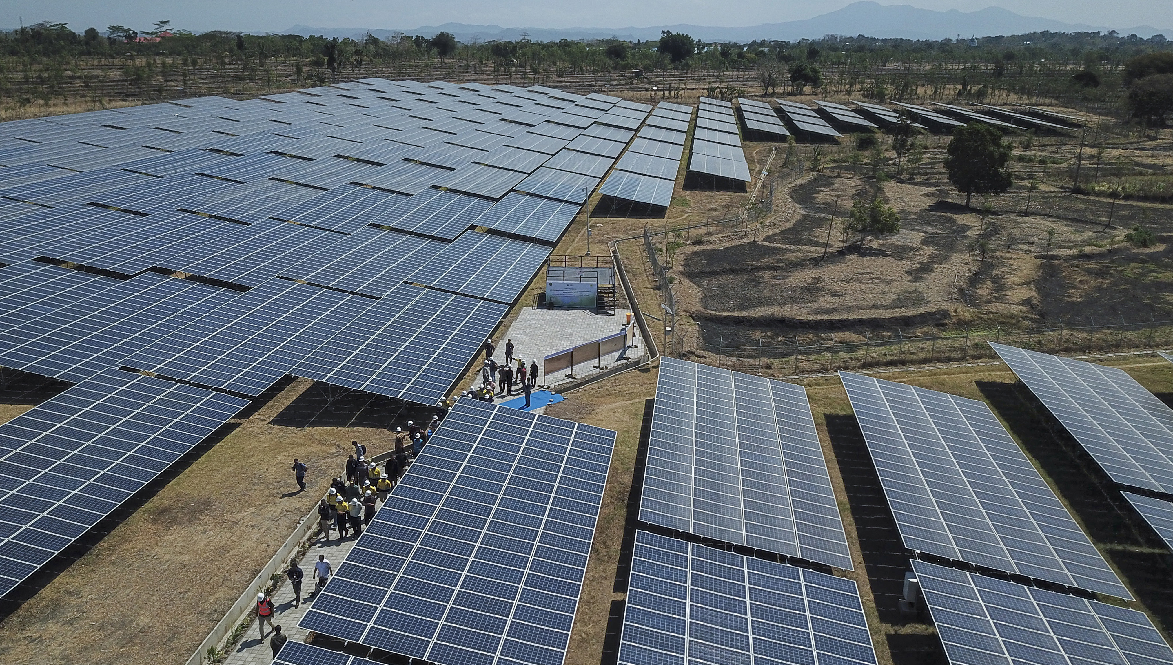 Pembangkit Listrik Tenaga Surya di NTB