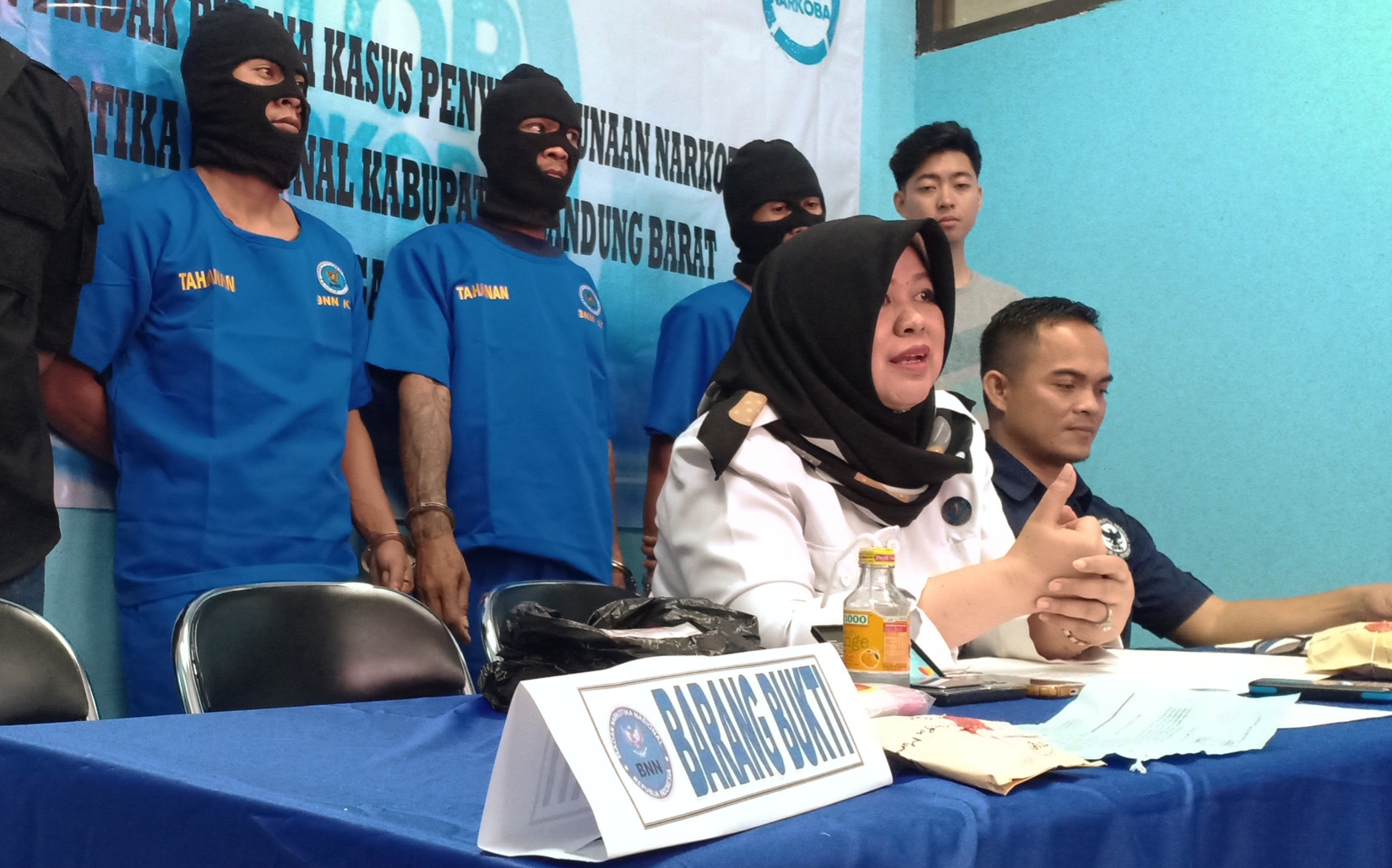 BNN Bandung Barat gelar perkara penangkapan tiga pengedar sabu beserta barang bukti, Kamis (7/11/2019).