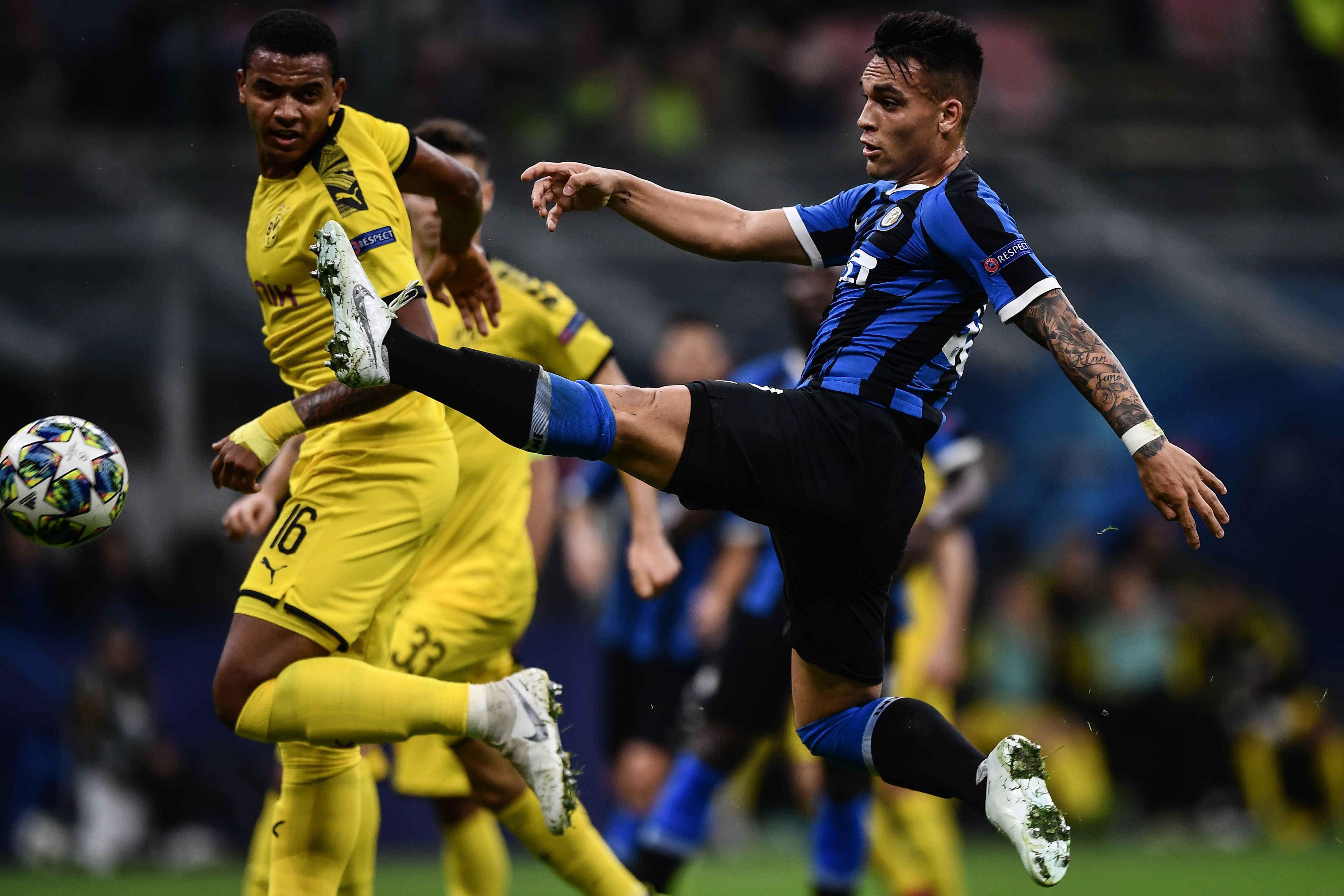 Pertandingan Inter Milan vs Borussia Dortmund pada laga pertama