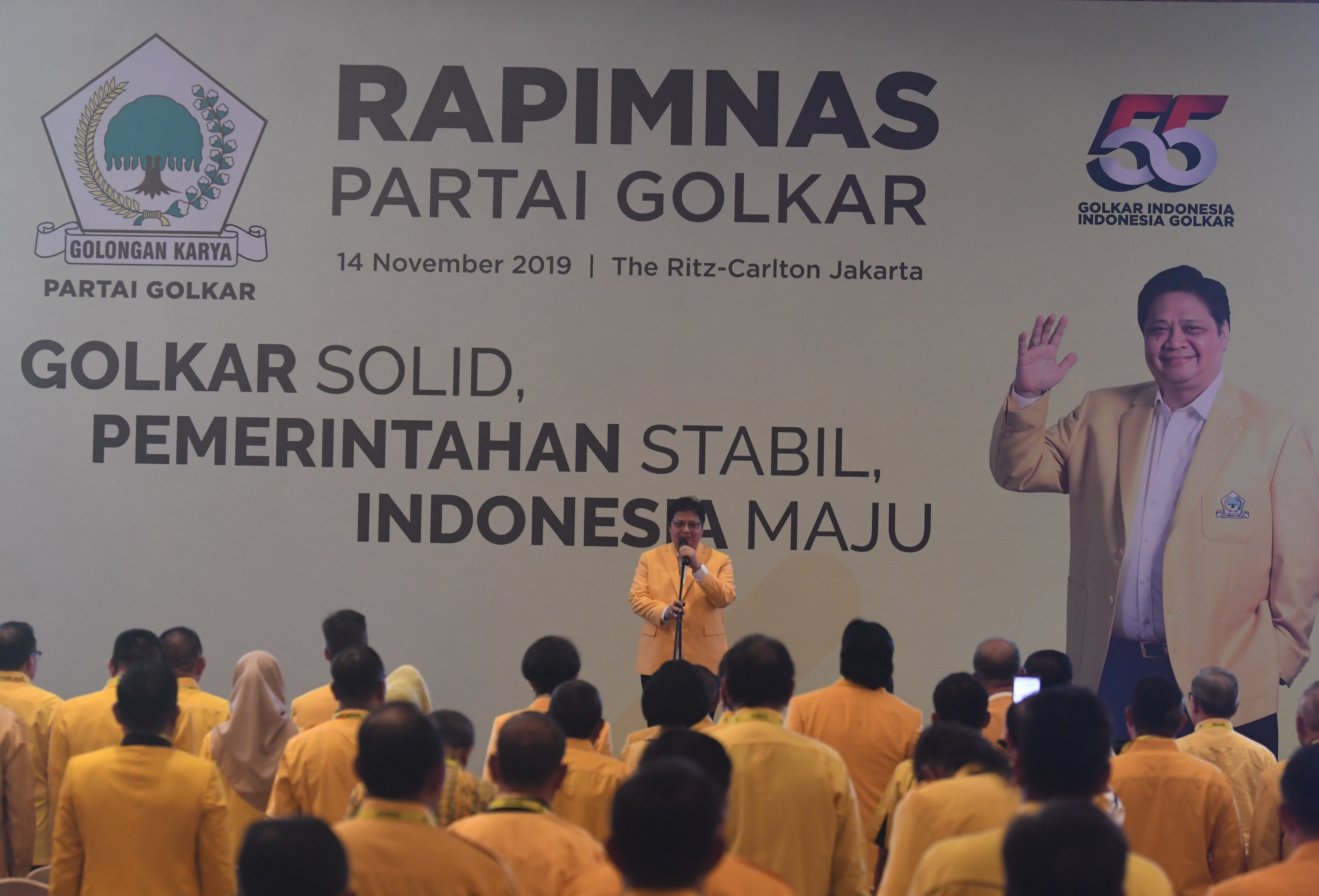  Ketua Umum Partai Golkar Airlangga Hartarto