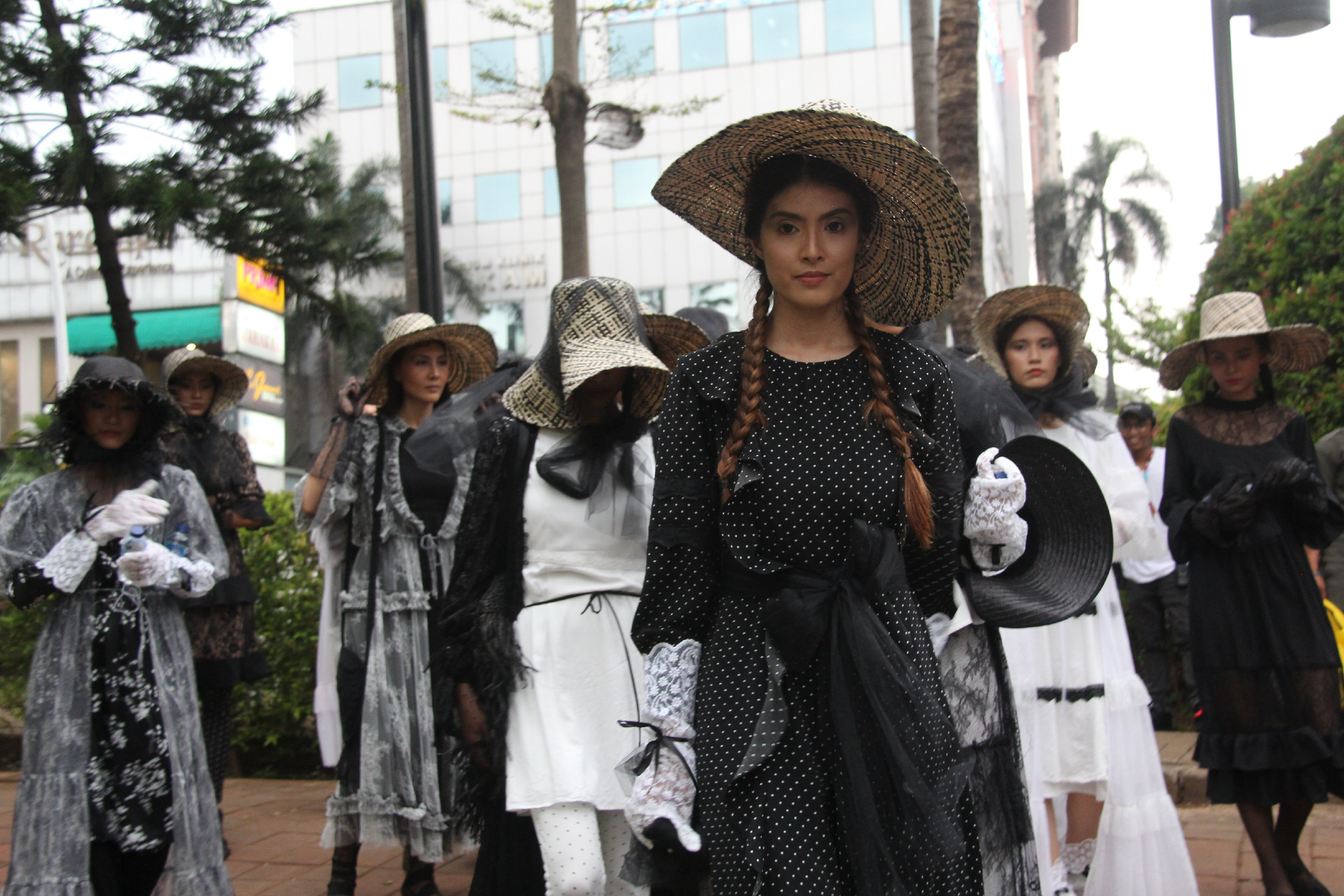 Peluncuran koleksi Sorabel dan Barli Asmara di kawasan Taman Ayodya, Jakarta Selatan.
