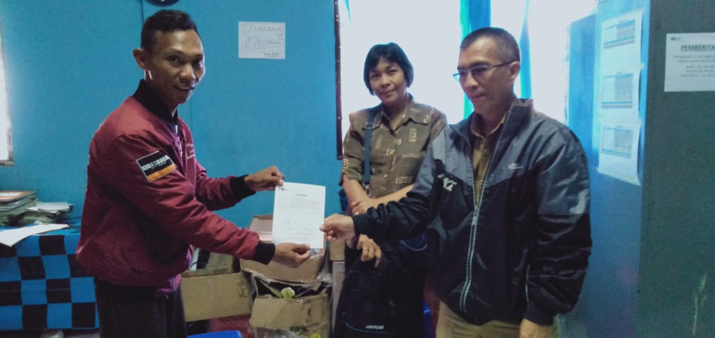 Bukti penyerahan uang sebesar Rp250 juta yang ditemukan di lokasi parkir Manado Town Square