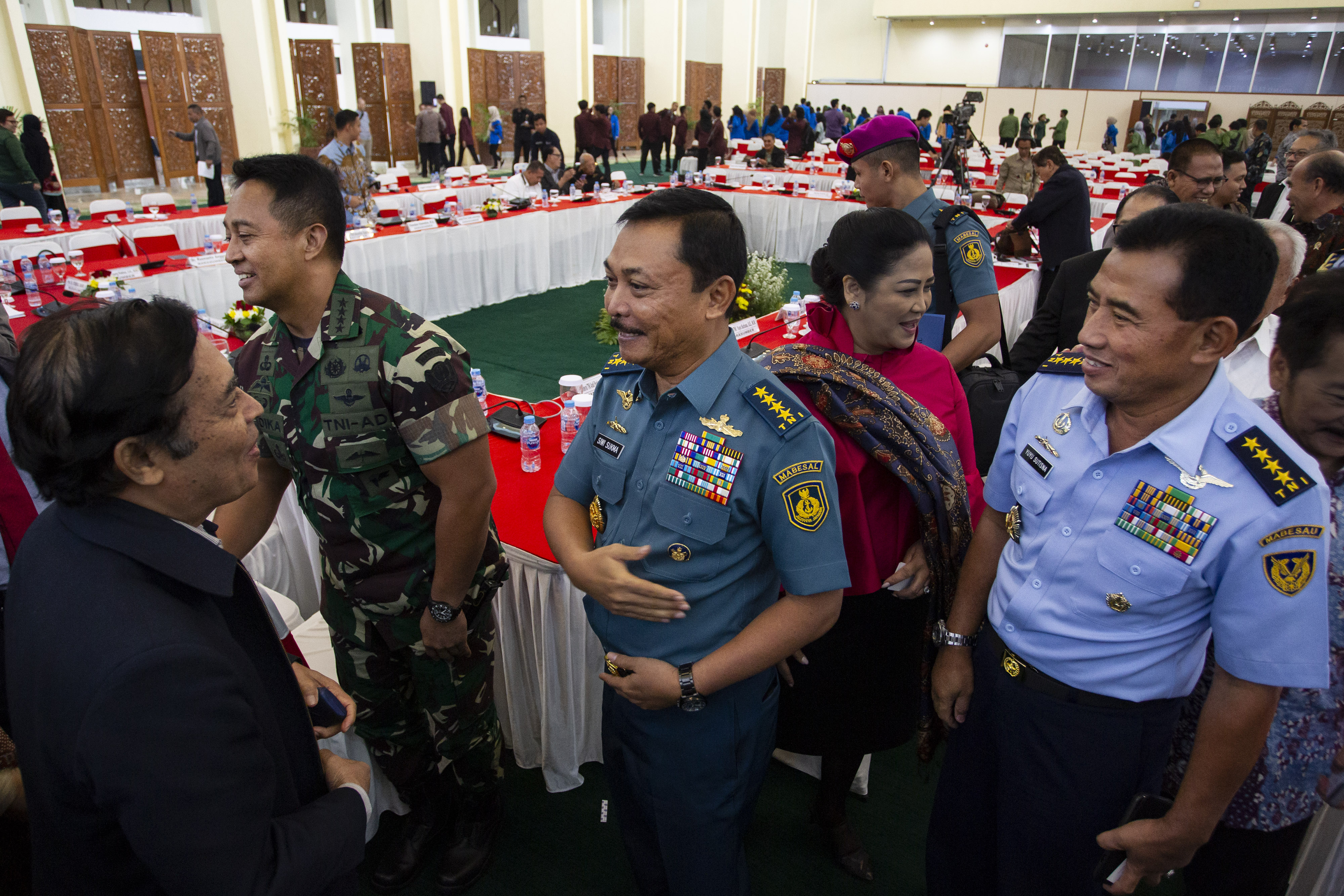 Tiga Kepala Staf TNI saat berada di gedung MPR RI