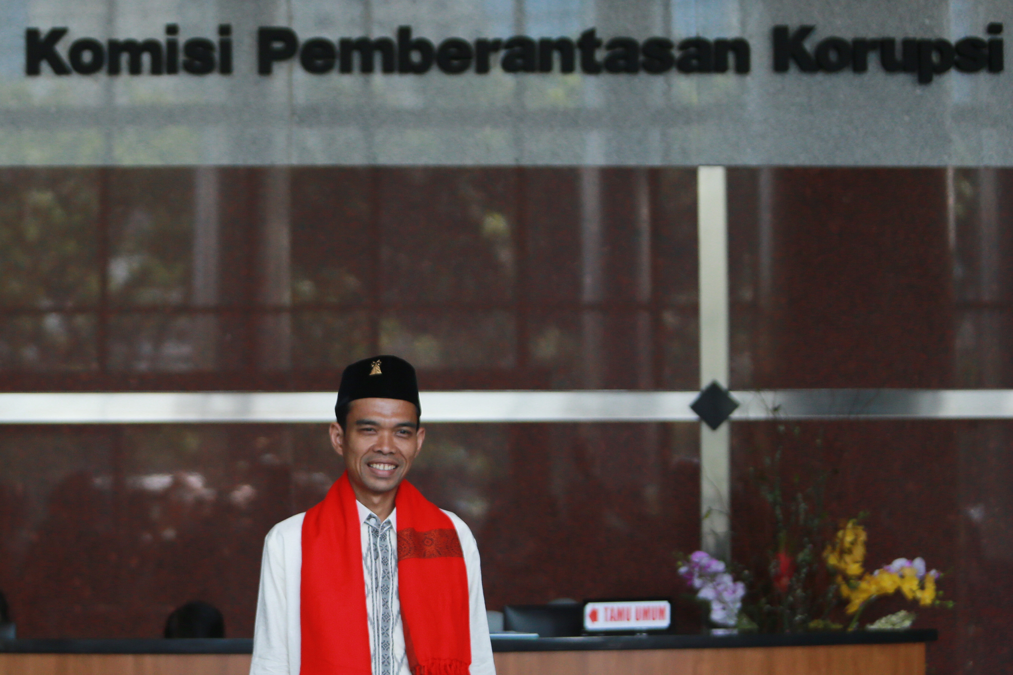 Awal Desember, Ustaz Abdul Somad Resmi Diberhentikan