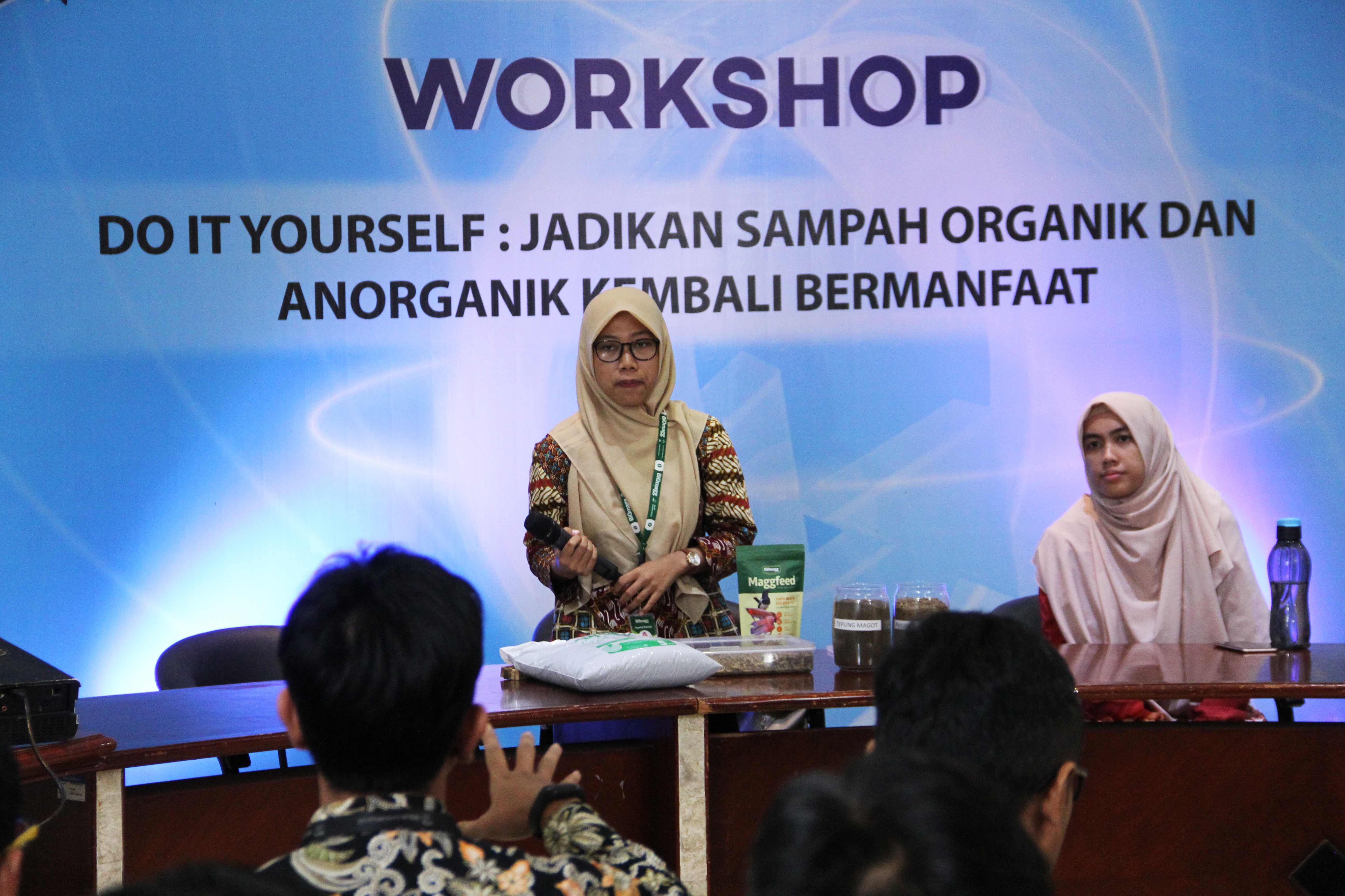 Media Group Berikan Workshop Mengelola Sampah Pada Karyawan