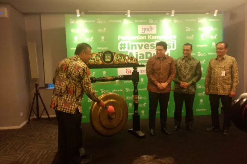 Tokopedia kampanye #InvestasiAjaDulu di Gedung BEI, Jakarta, Senin (18/11/2019).