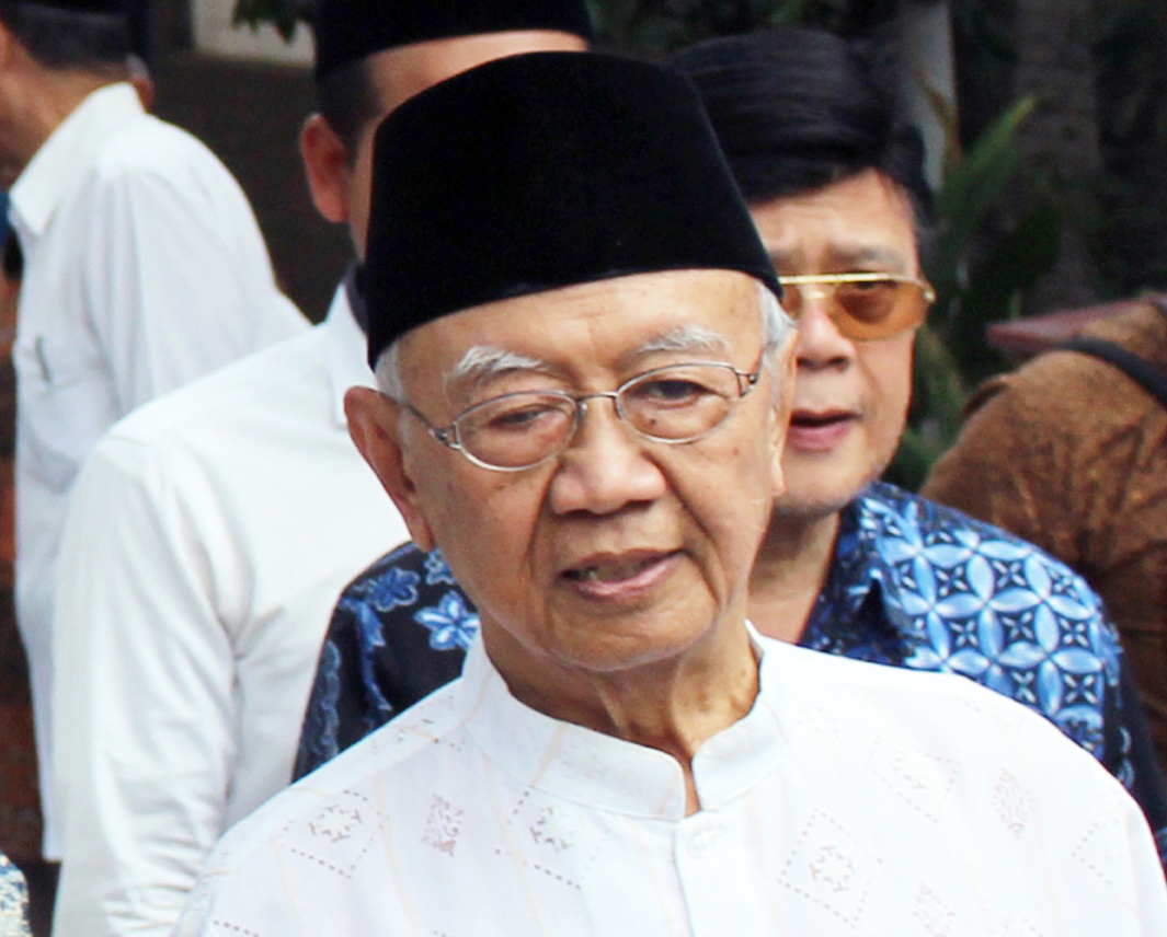 Pemimpin pondok pesantres Tebuireng Salahuddin Wahid atau Gus Sholah
