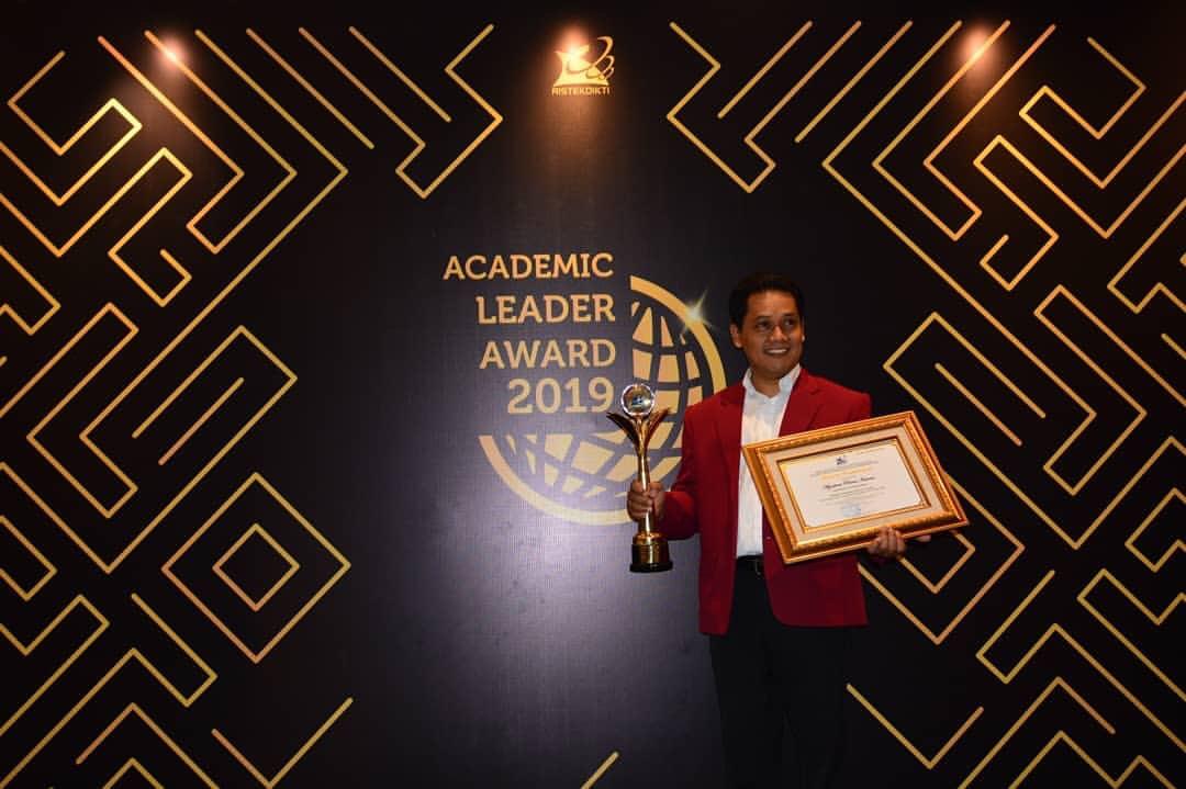 Pada 1 Oktober 2019 lalu, Untar meraih  Academic Leader Award 2019. 