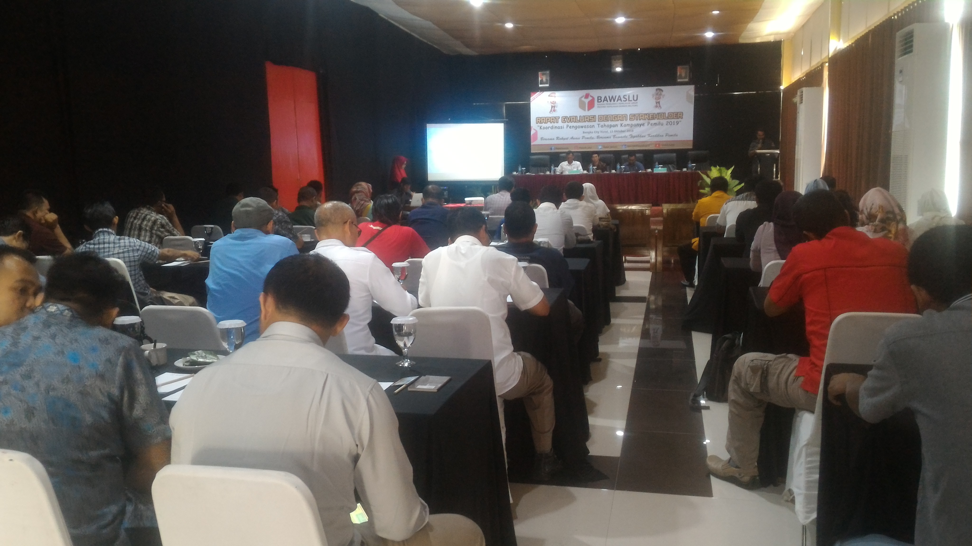 Rapat Bawaslu Bangka Belitung menjelang Pilkada Serentak 2020