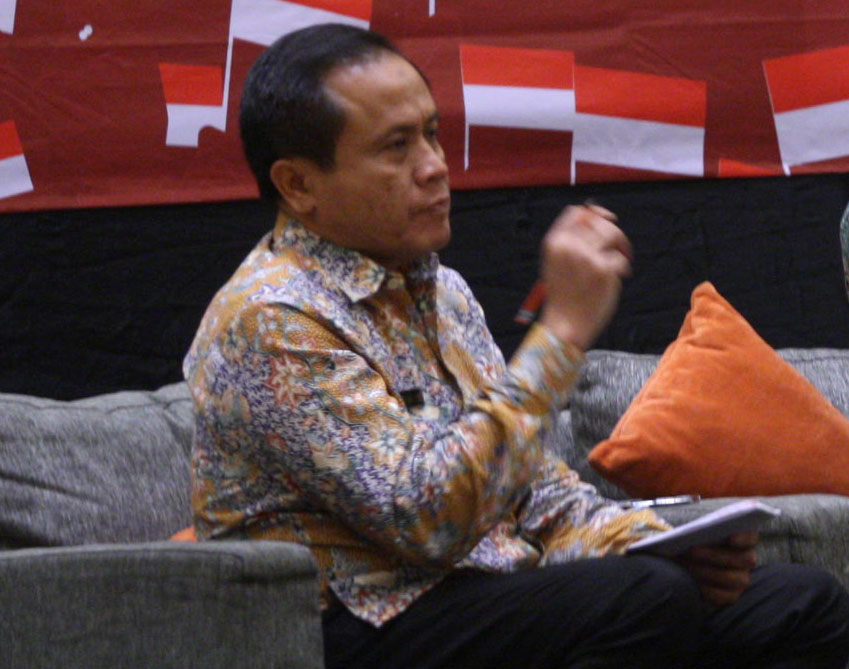  Direktur Sosialisasi, Komunikasi dan Jaringan Aris Heru Utomo