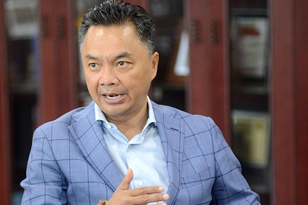 Chairman and Board of Trustee IDN Global, Dino Patti Djalal