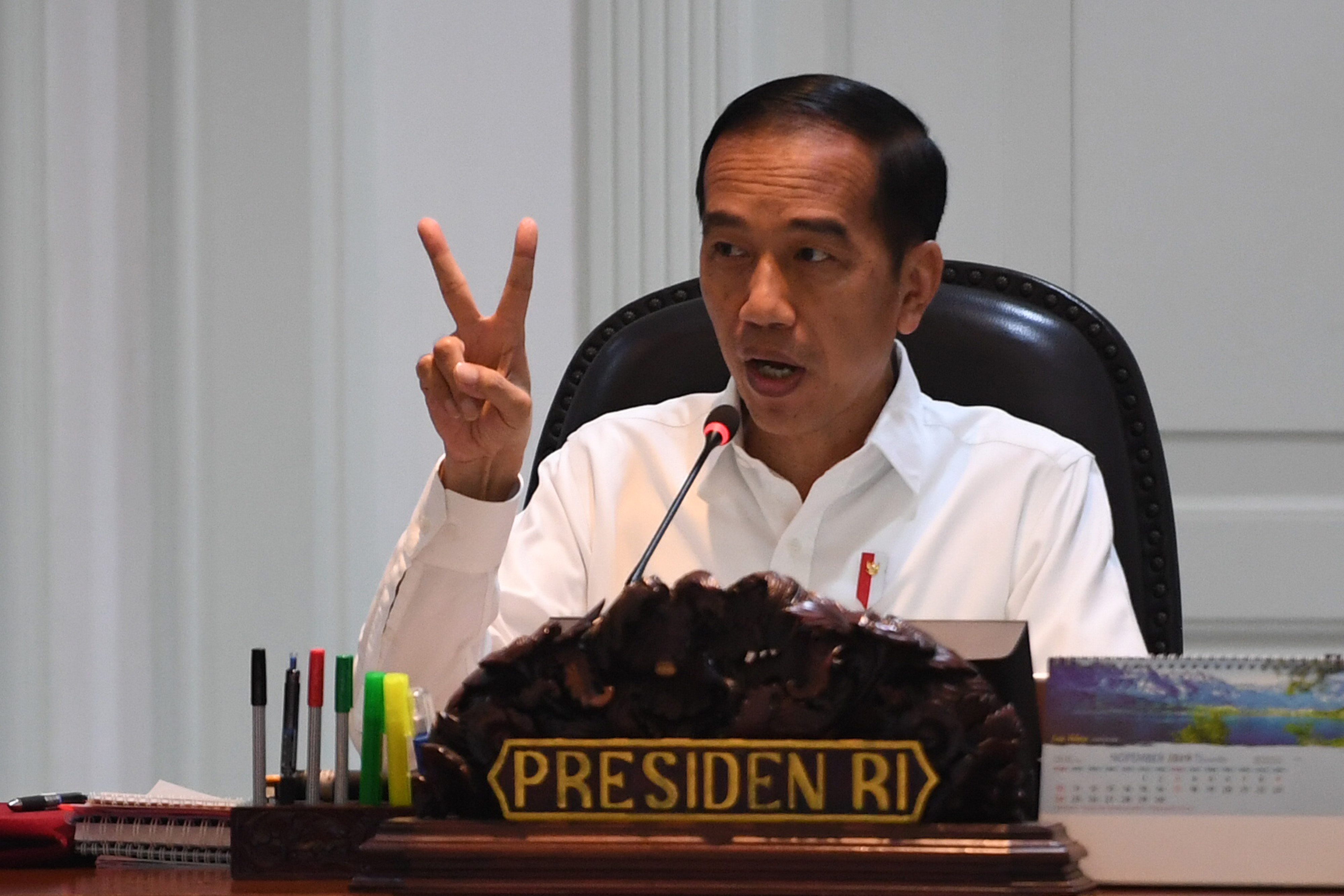 Jokowi Minta Menterinya Kuatkan Neraca Perdagangan