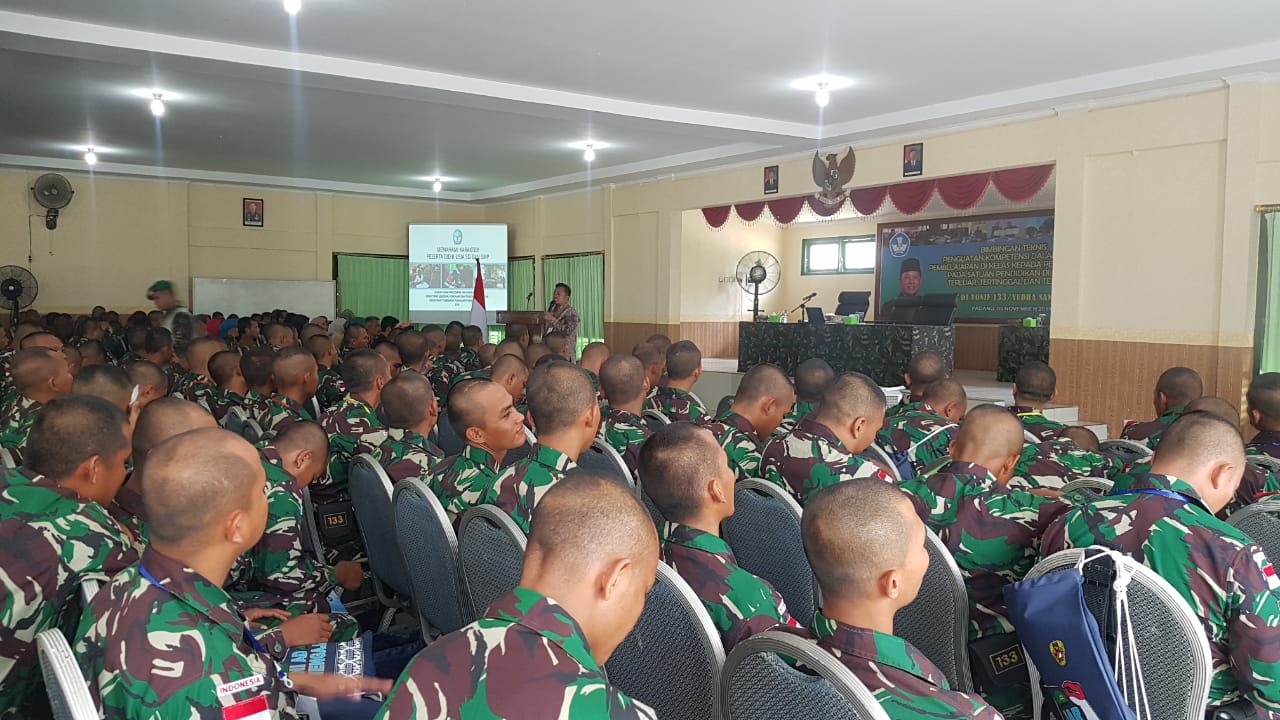 Kemendikbud memberikan pembekalan pendidikan bagi TNI yang akan bertugas di daerah 3T