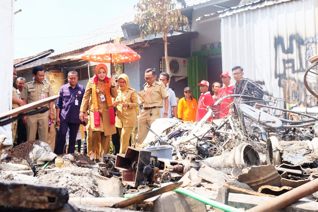 Korban Kebakaran Dapat Bantuan Bupati