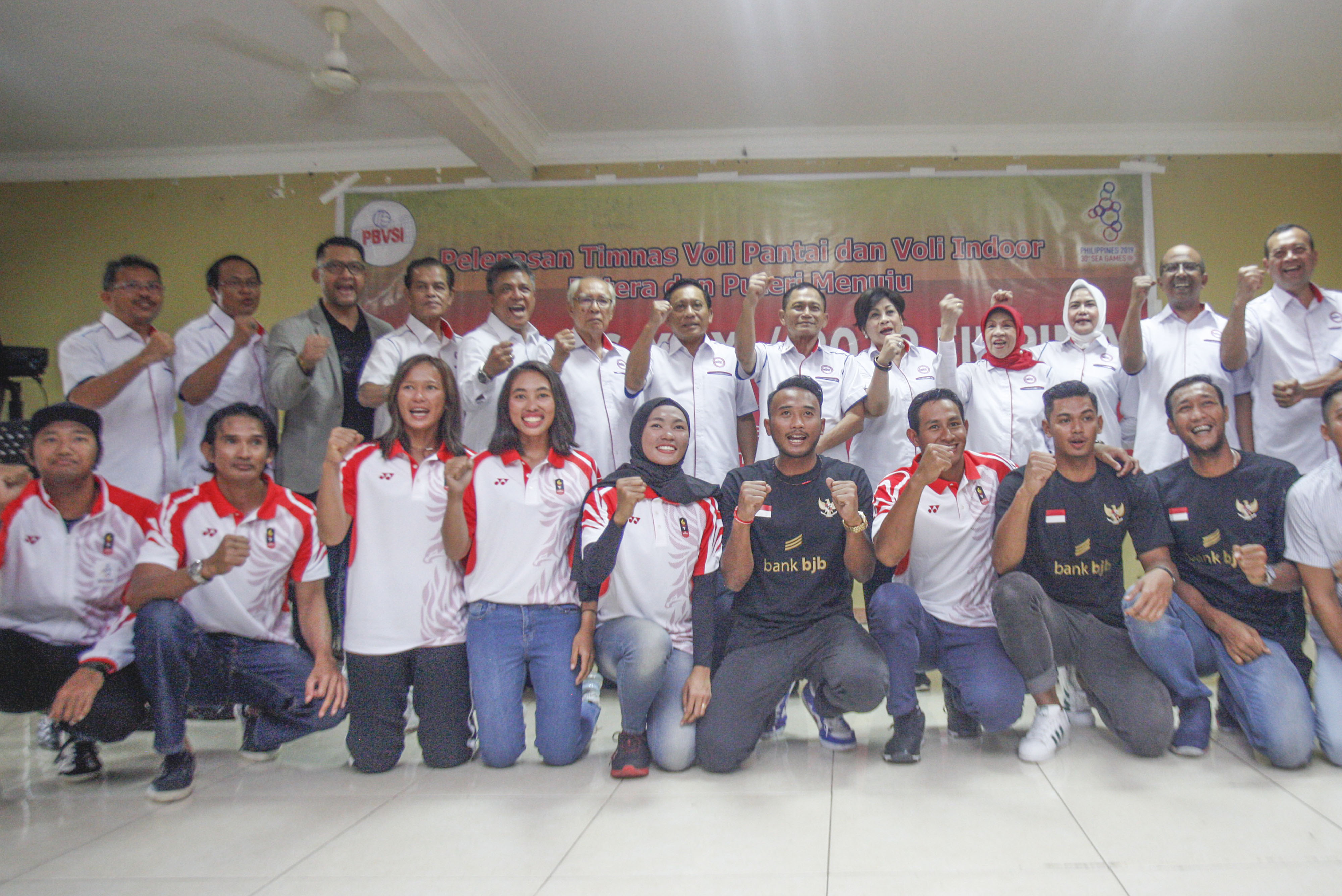 PELEPASAN TIMNAS VOLI PANTAI DAN INDOOR SEA GAMES 2019