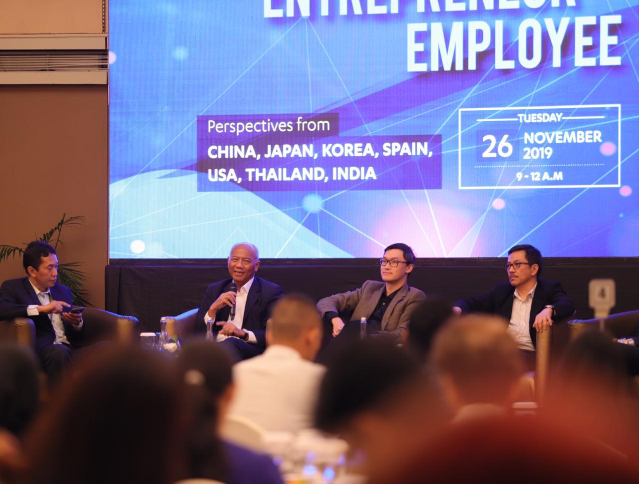 Seminar bertajuk Global Milenials yang diselenggarakan oleh Universitas Parasetiya Mulya, di Denpasar, Bali, Selasa (26/11/2019).