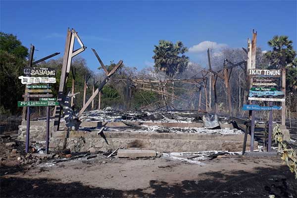 Rumah Sahabat Penyu Loang Ludes Terbakar