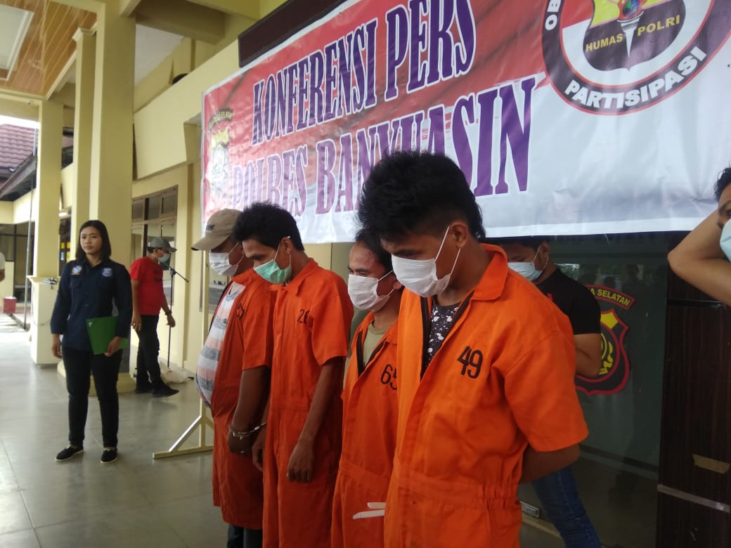 Tersangka kasus narkoba