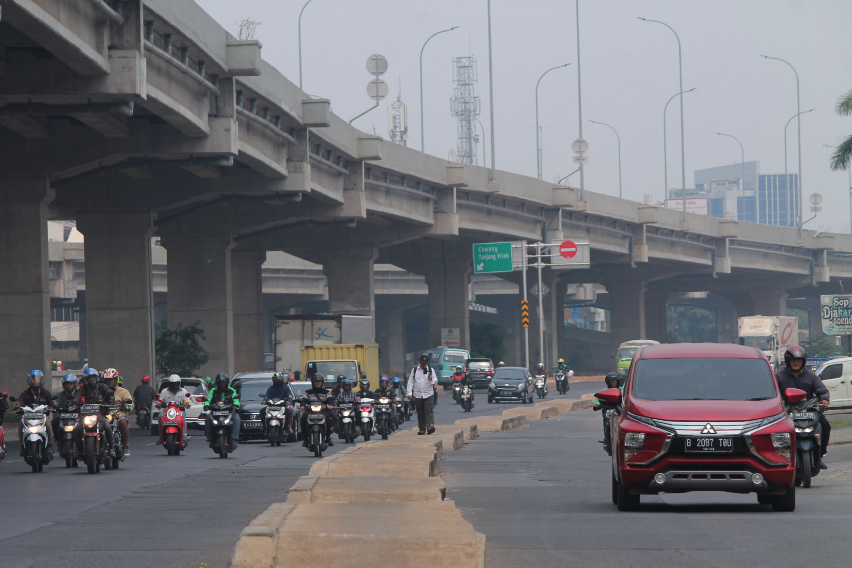 Penerapan Jalan Berbayar di Kalimalang Terlalu Mendadak