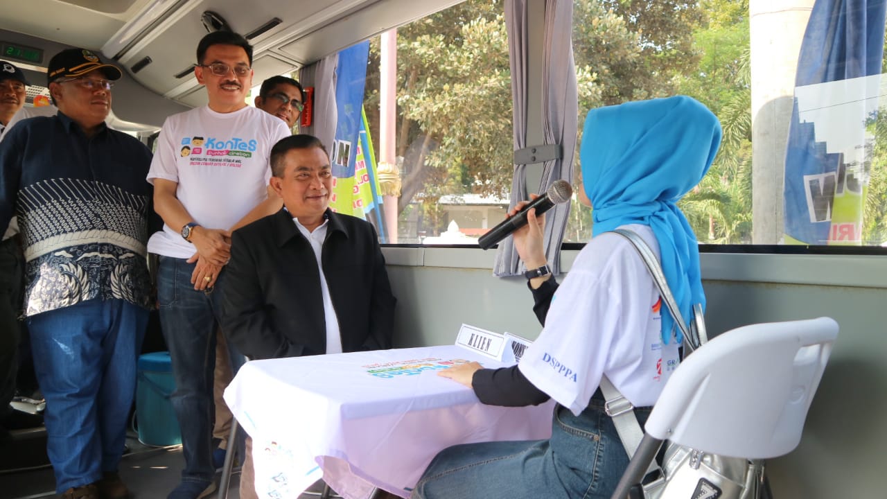 Walikota Cirebon, Nashrudin Azis (berjaket hitam) meminta semua OPD tidak menumpuk penyerapan anggaran di akhir tahun.