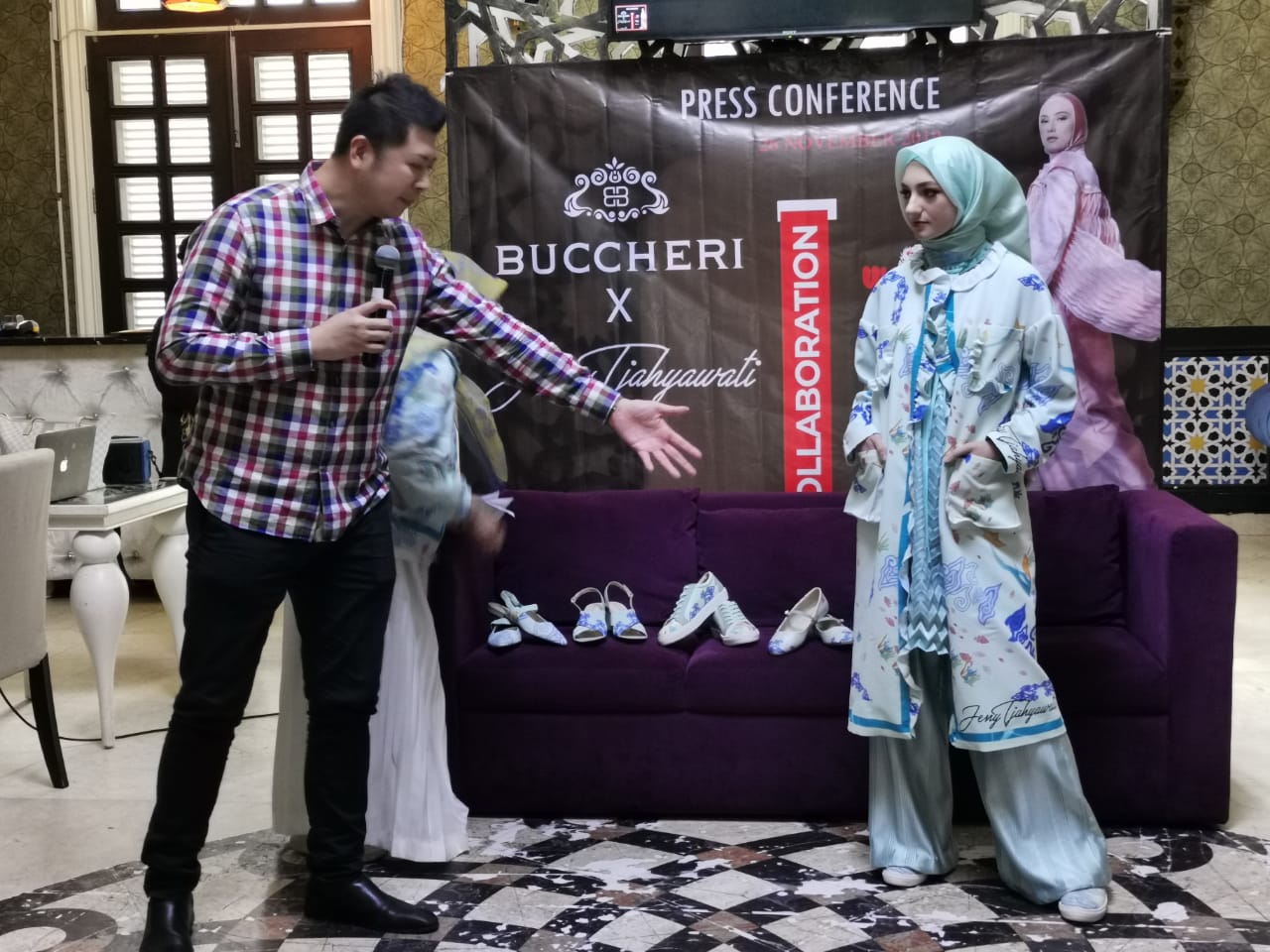 Managing Director Buccheri, Lo Rudianto pada jumpa pers di Jakarta, Selasa (26/11).