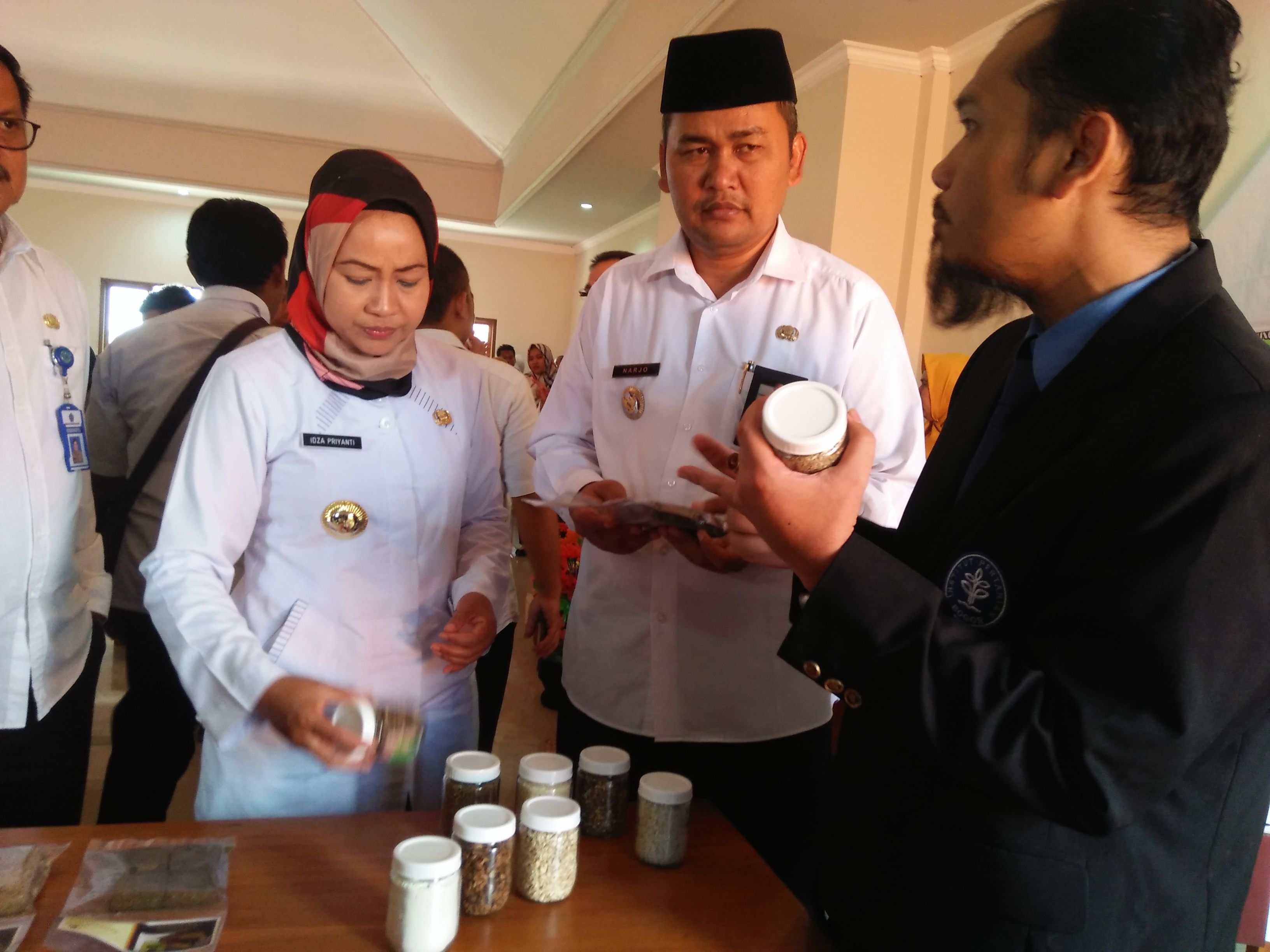 Brebes Gandeng IPB Gelar Pameran Produk Kreatif