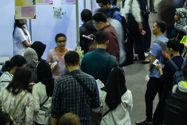 Jumlah Pengangguran di DKI Turun Tipis