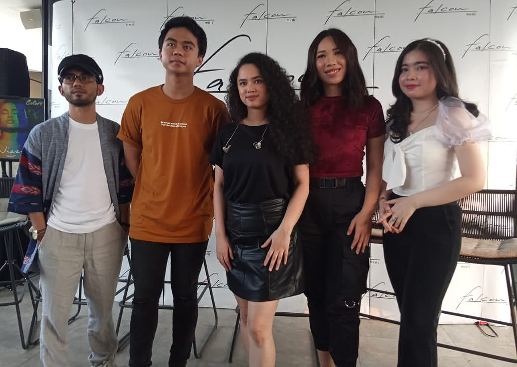 Lepas Lima Single Sekaligus, Falcon Usung Cinta dan Kerinduan