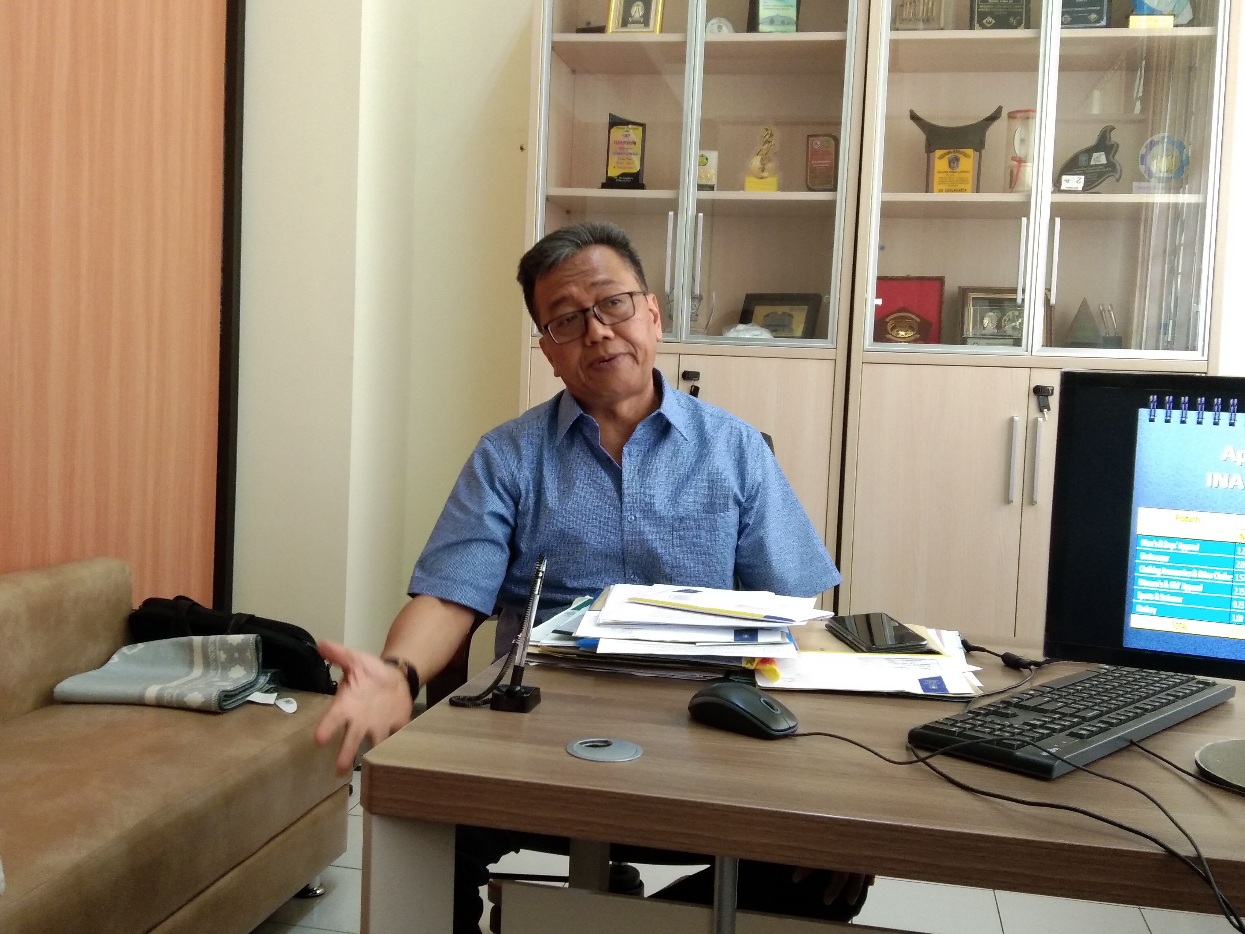  Ketua Umum Ikatsi, Suharno Rusdi 