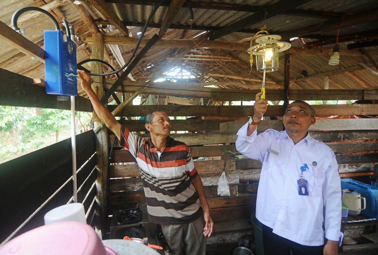 Desa Sumber Makmur Kab Tanah Laut mandiri energi dengan biogas