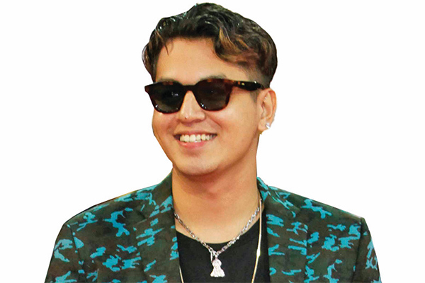 Kevin Julio Antara Realitas dan Profesionalitas