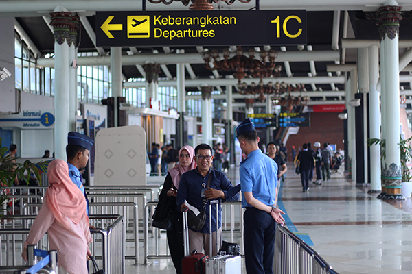 Mulai Desember, Tiket Pesawat Turun 30%