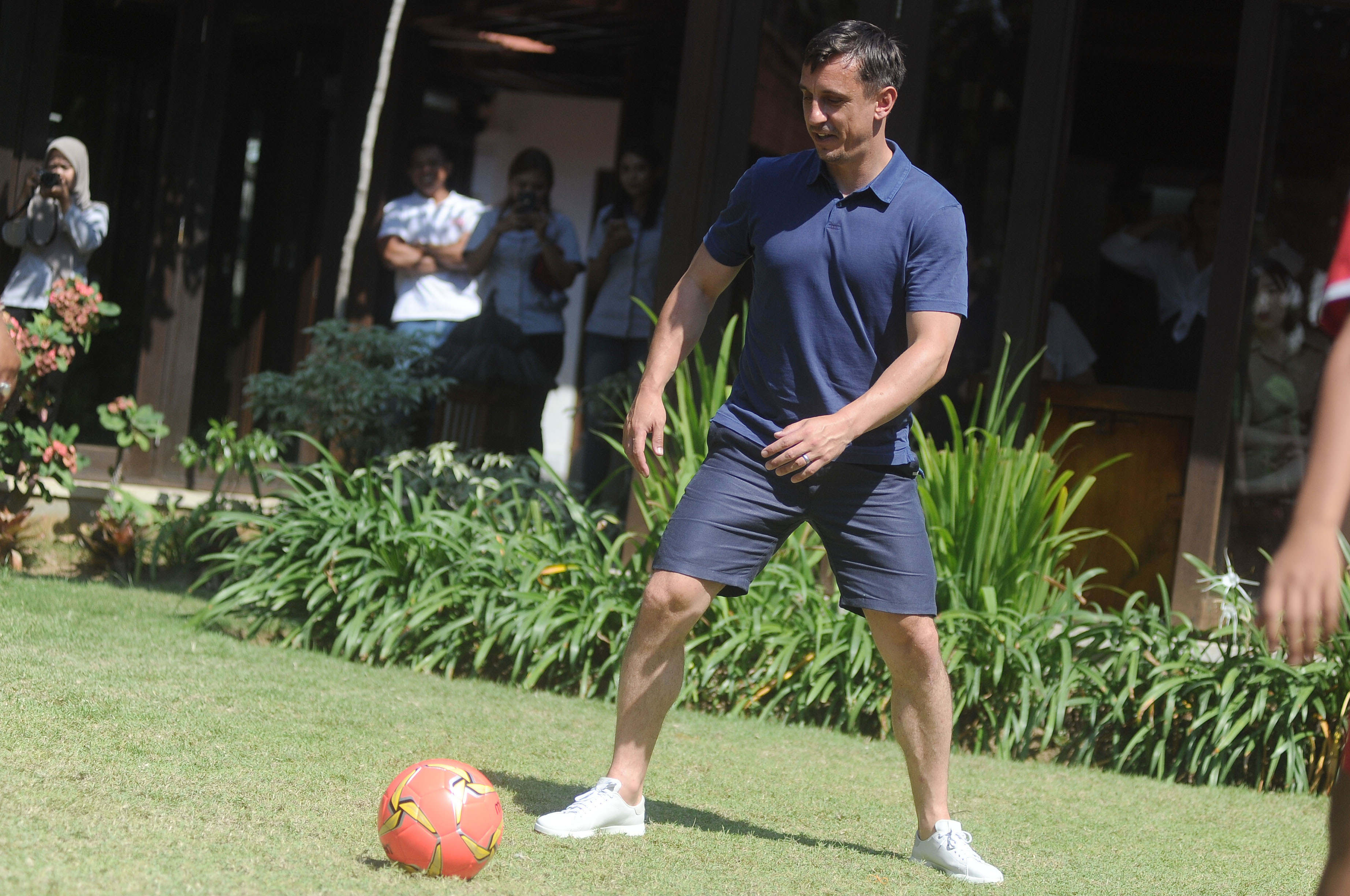 Gary Neville Nilai Persiapan Qatar Masih ada Kendala