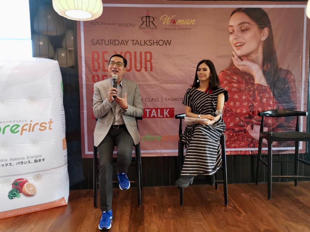 Orang tak Percaya Diri Kerap Lihat Kekurangan Dirinya