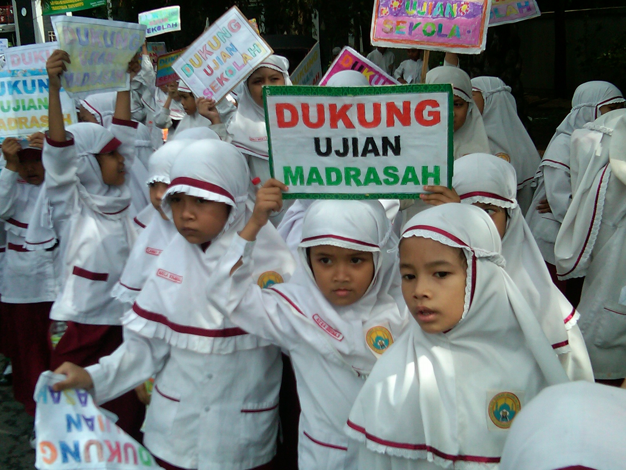 Keberanian Menteri Nadiem Rentan Dibajak oleh Jajaran Birokrasi