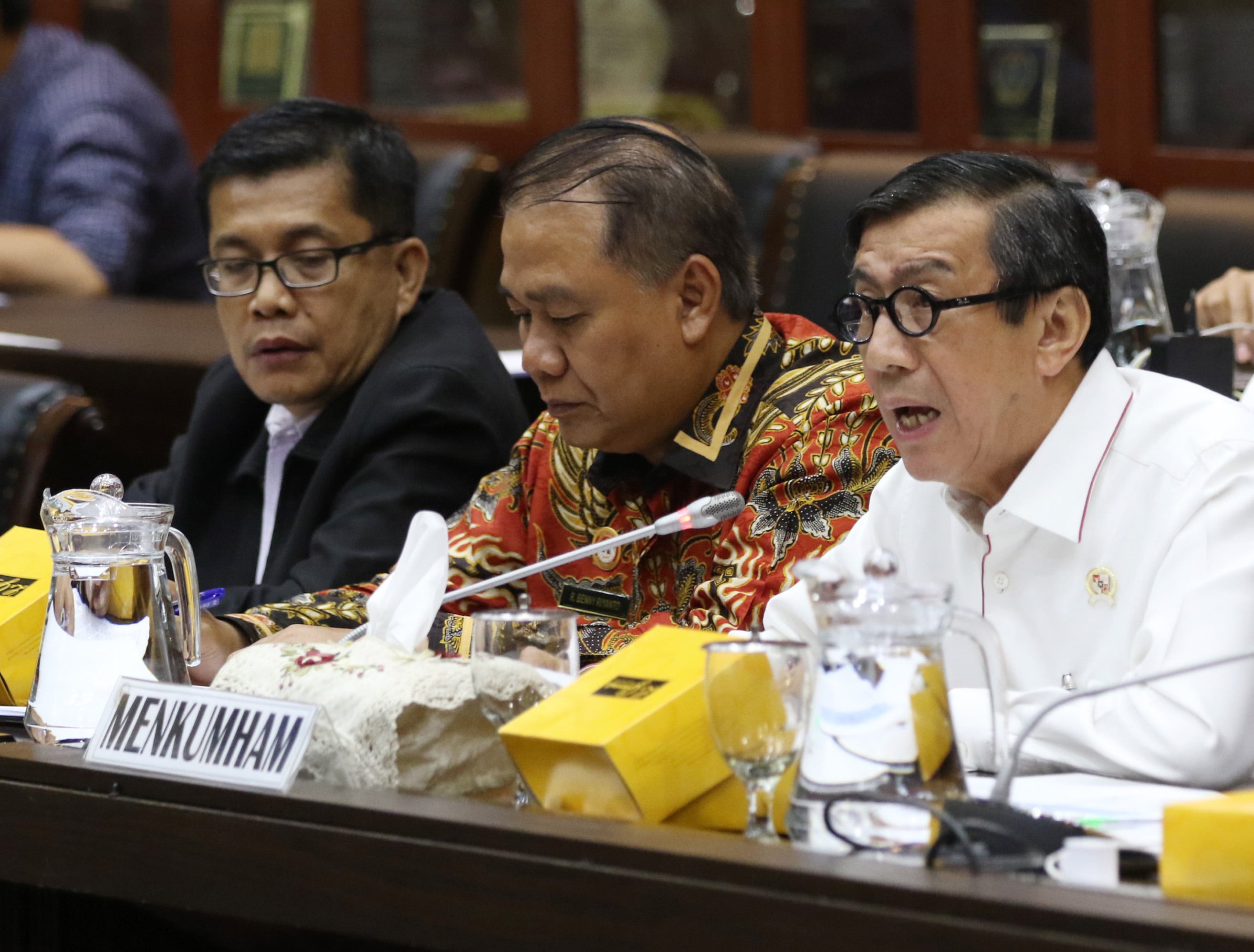 Rapat RUU Prolegnas di kompleks parlemen, Rabu (4/12)