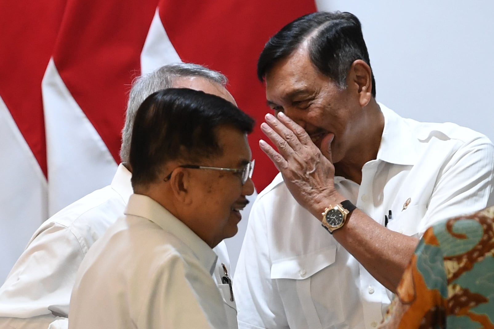 Jusuf Kalla (kiri) dan Luhut Binsar Panjaitan