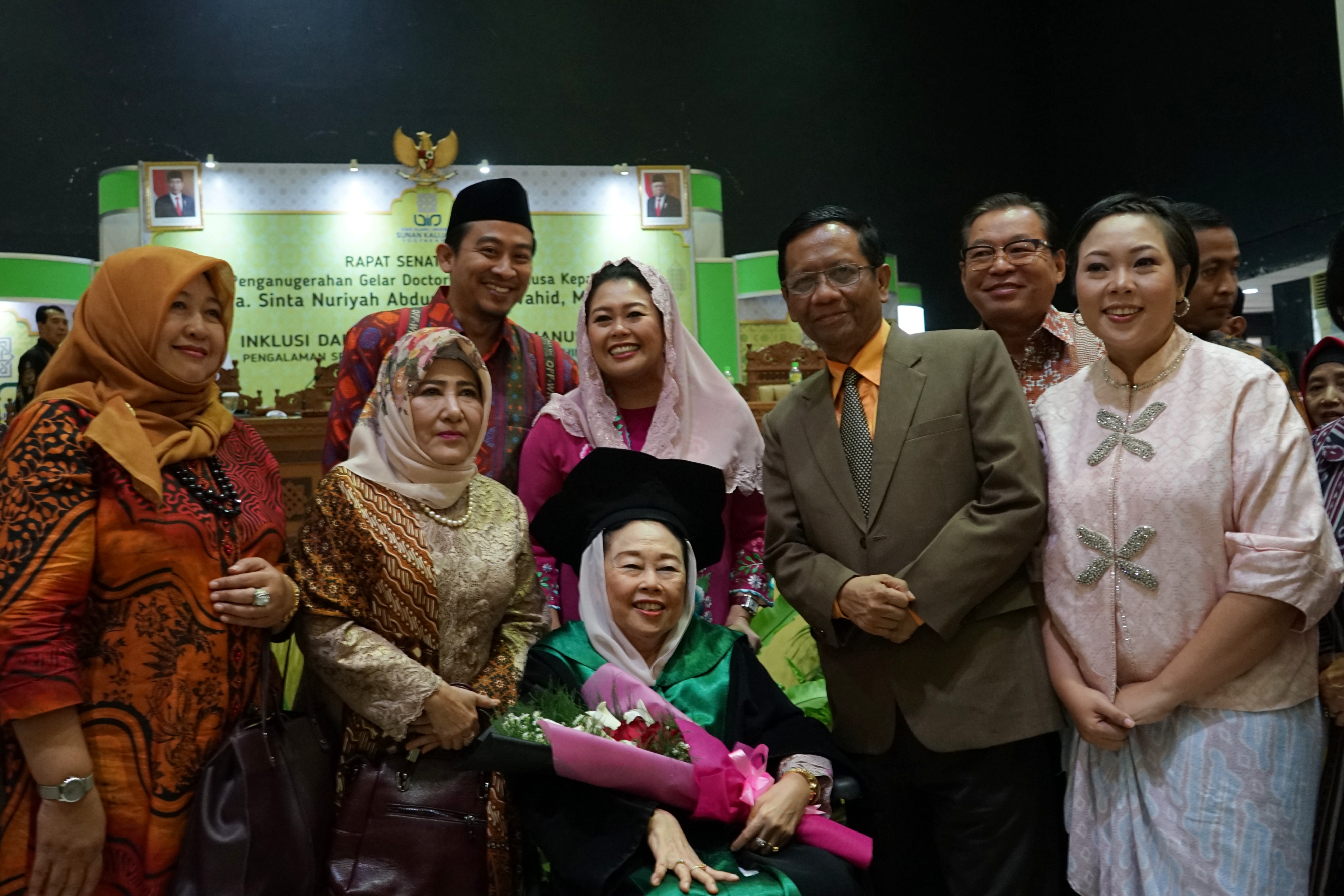 Nyai Sinta Nuriyah Abdurrahman Wahid terima gelar doktor honoris causa