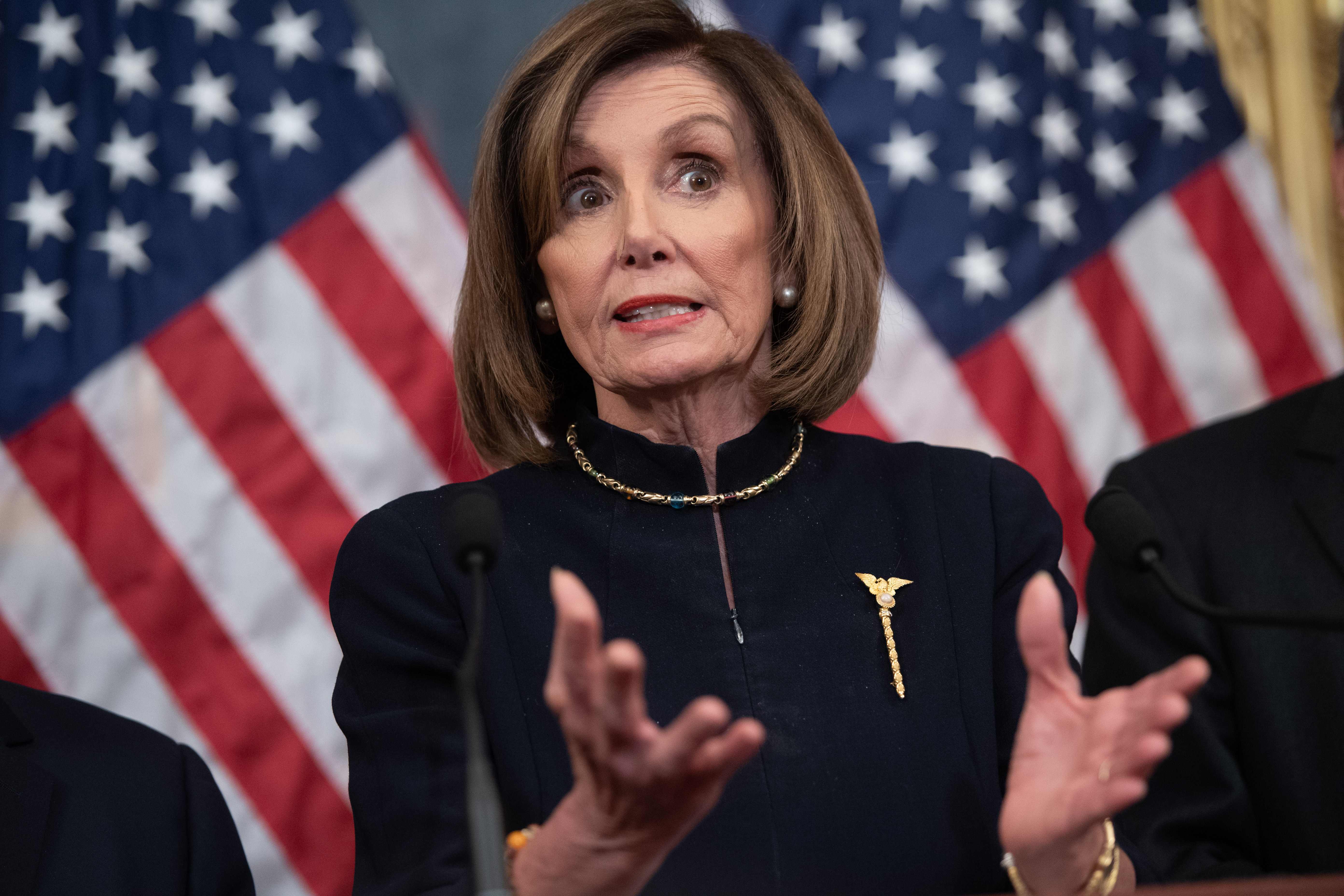 DPR AS Tunda Bola Pemakzulan Trump Bergulir ke Senat